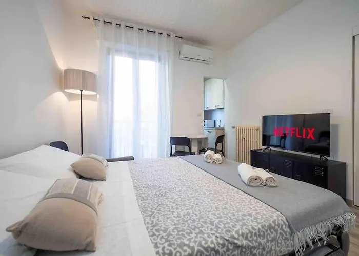 Comfort Business Suite, Wi-Fi & 3 Stops From Duomo