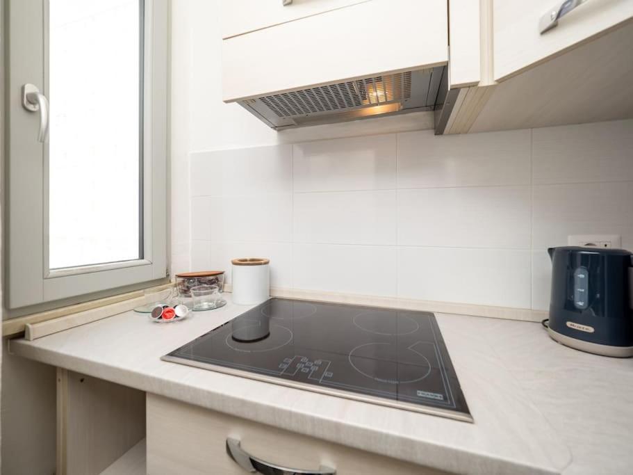 Comfort Business Suite, Wi-fi & 3 Stops From Duomo * Milan